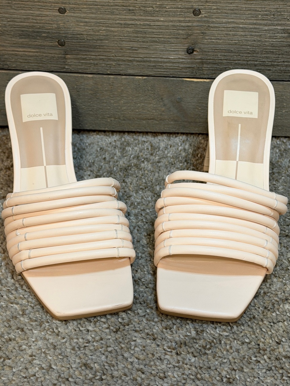 Dolce Vita Ivory Cream Strappy Bridal Block Heel Mule Sandal Size 8.5 Square Toe